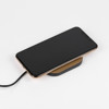 Imagen de HUGO BOSS WIRELESS CHARGER CAMEL 5968